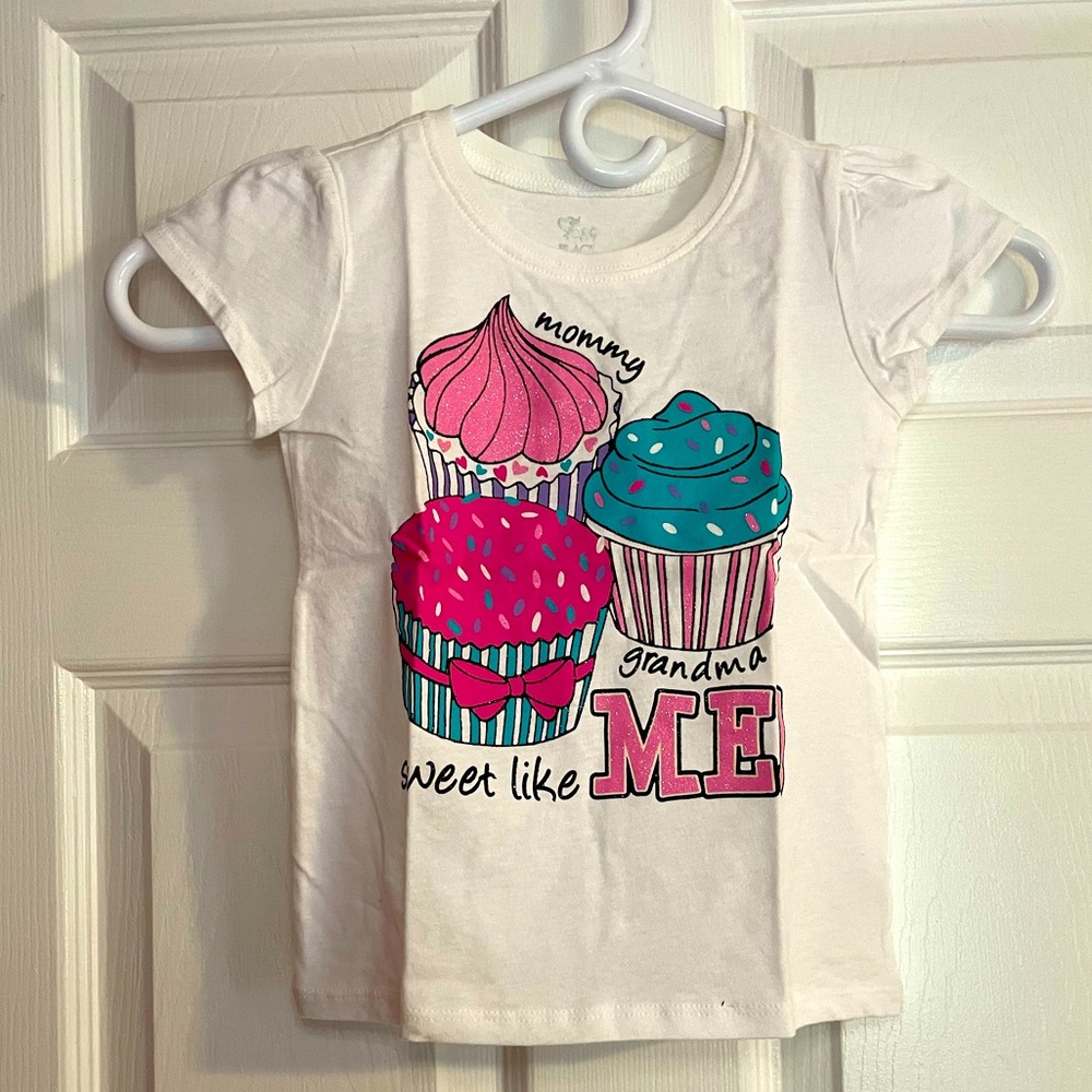 🆑 🎉LAST CHANCE!!🎉 💥NWT💥 Girls Cupcake T-shirt